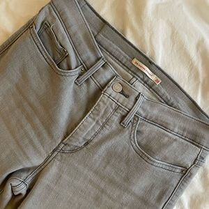 Levi’s 314 Shaping Straight